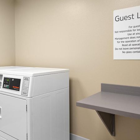 Holiday Inn Express & Suites - Elkhorn - Lake Geneva Area By Ihg Eksteriør billede