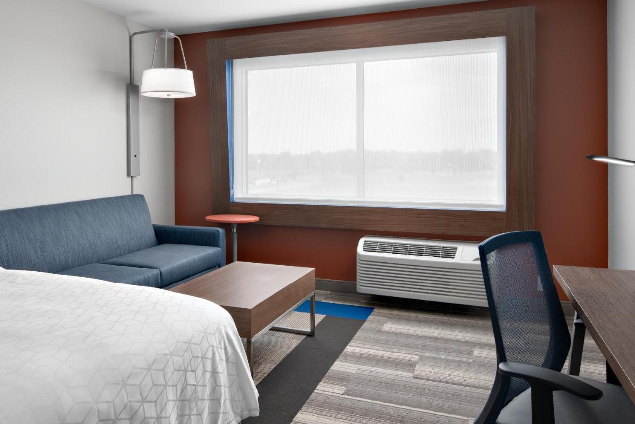 Holiday Inn Express & Suites - Elkhorn - Lake Geneva Area By Ihg Eksteriør billede